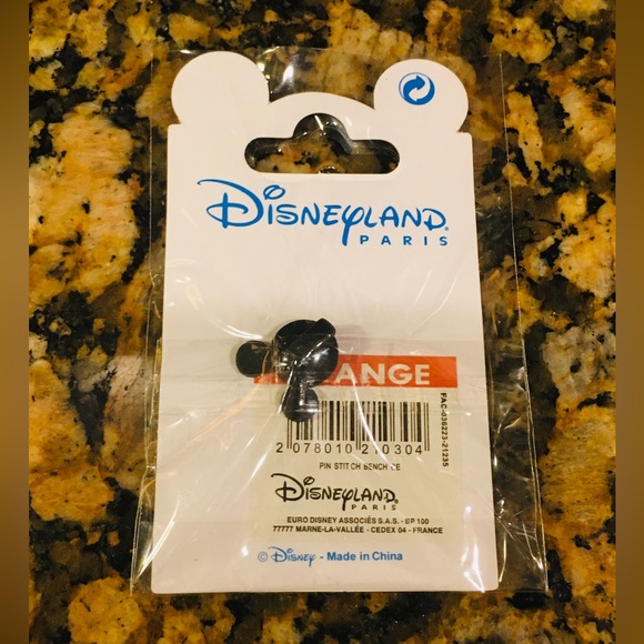 ✨ Disneyland Parks Paris Stitch Trading Pin ✨ NWT - Picture 2 of 2